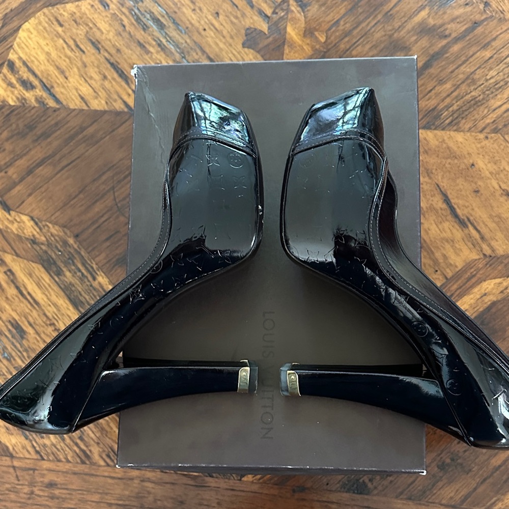 Louis Vuitton Elegant Amarante - Black/Purple High Heels Sz 38.5 - Picture 9 of 13